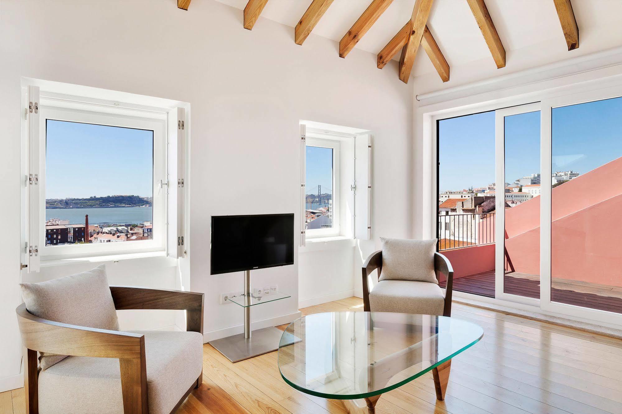 Hello Lisbon Sao Bento Boutique Apartments Екстериор снимка