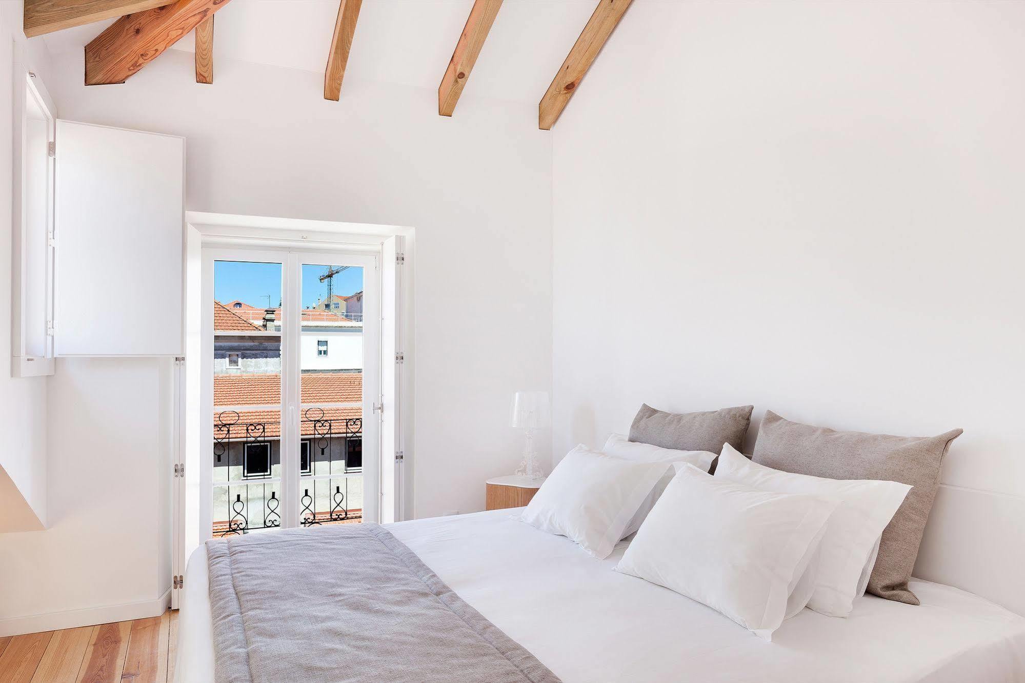Hello Lisbon Sao Bento Boutique Apartments Екстериор снимка