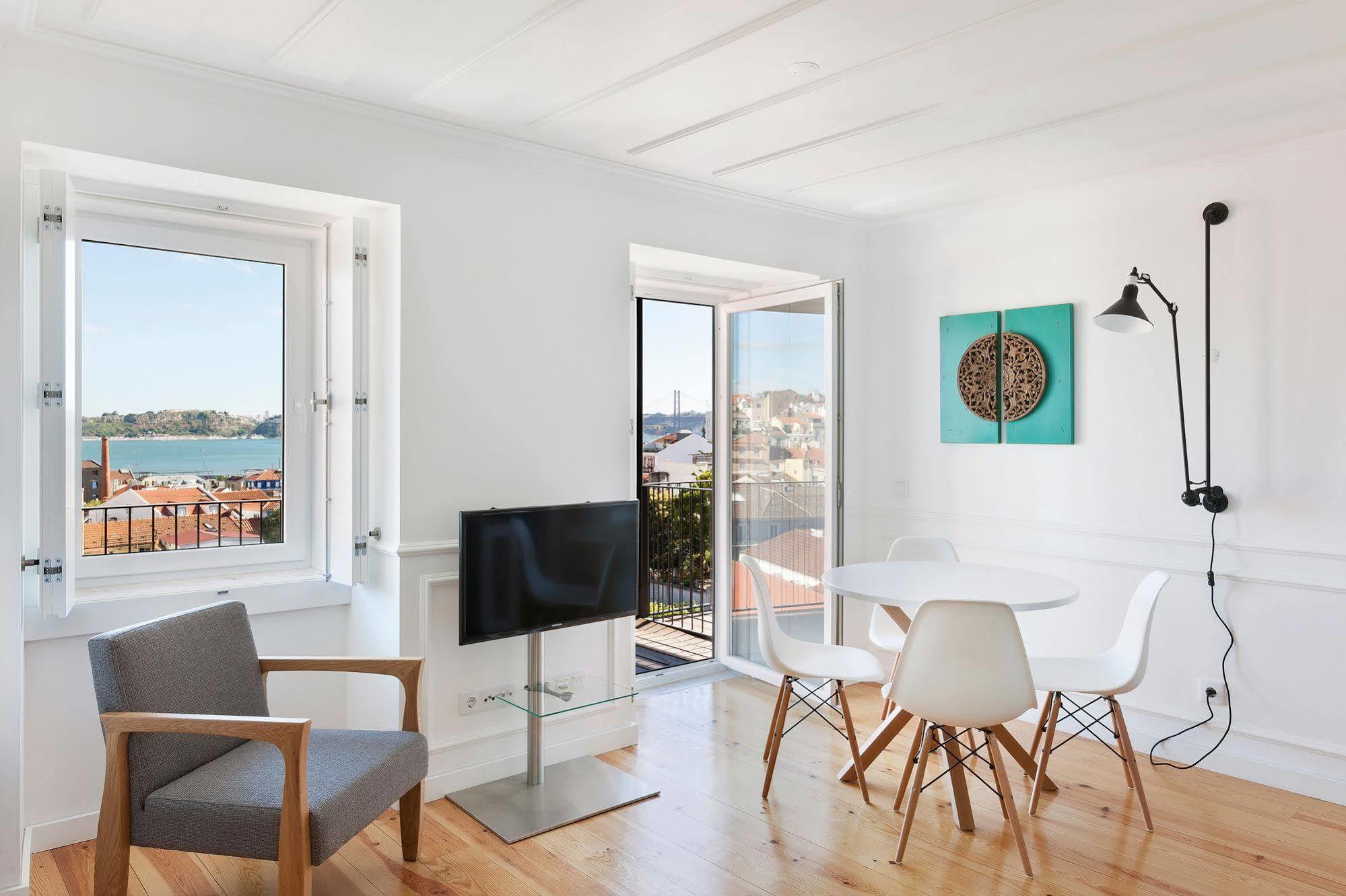 Hello Lisbon Sao Bento Boutique Apartments Екстериор снимка